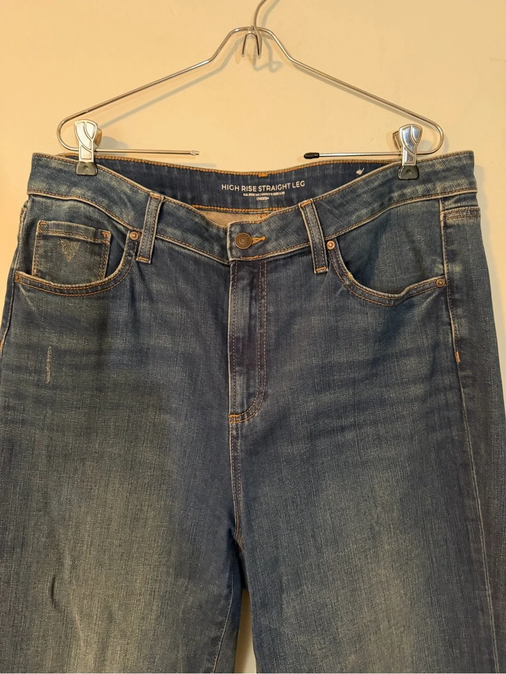 Chico’s High Rise Straight Leg Jeans Size 2  (US 14) Medium Wash Stretch Denim - Picture 3 of 5